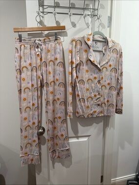 Snuggle bums women’s bamboo  Rainbow & Sun Pajama Set size XS NWT
